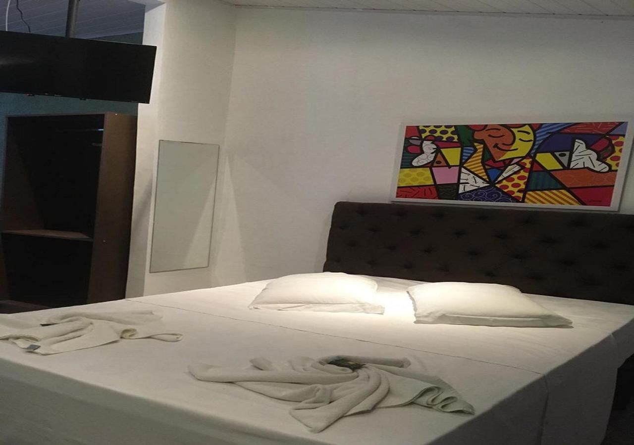 אילהה גראנדה Lonier Villa Inn Economic מראה חיצוני תמונה